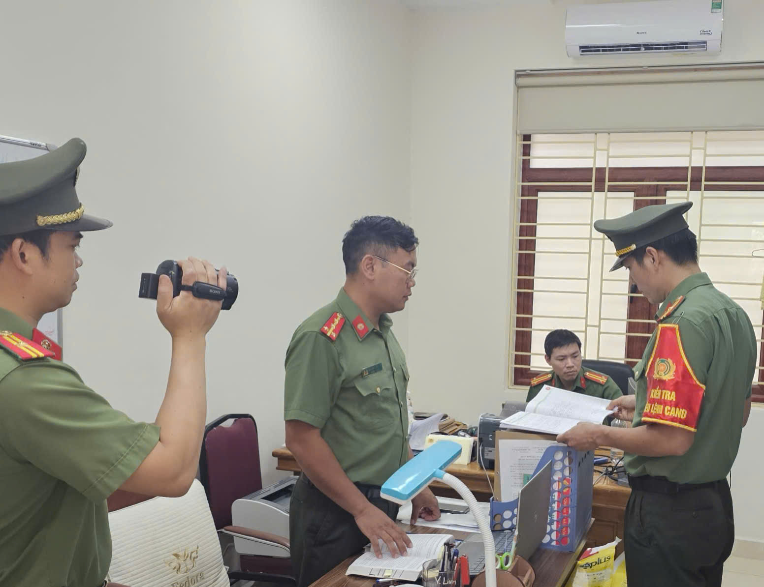 Phòng An ninh điều tra tăng cường kỷ luật, siết chặt kỷ cương, nâng cao ý thức chấp hành điều lệnh Công an nhân dân